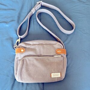 Travelon Anti-Theft Heritage Crossbody - excellent pre-owned condition!